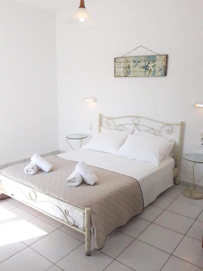 V-Rooms In Milos Cyclades Pollonia Exterior photo