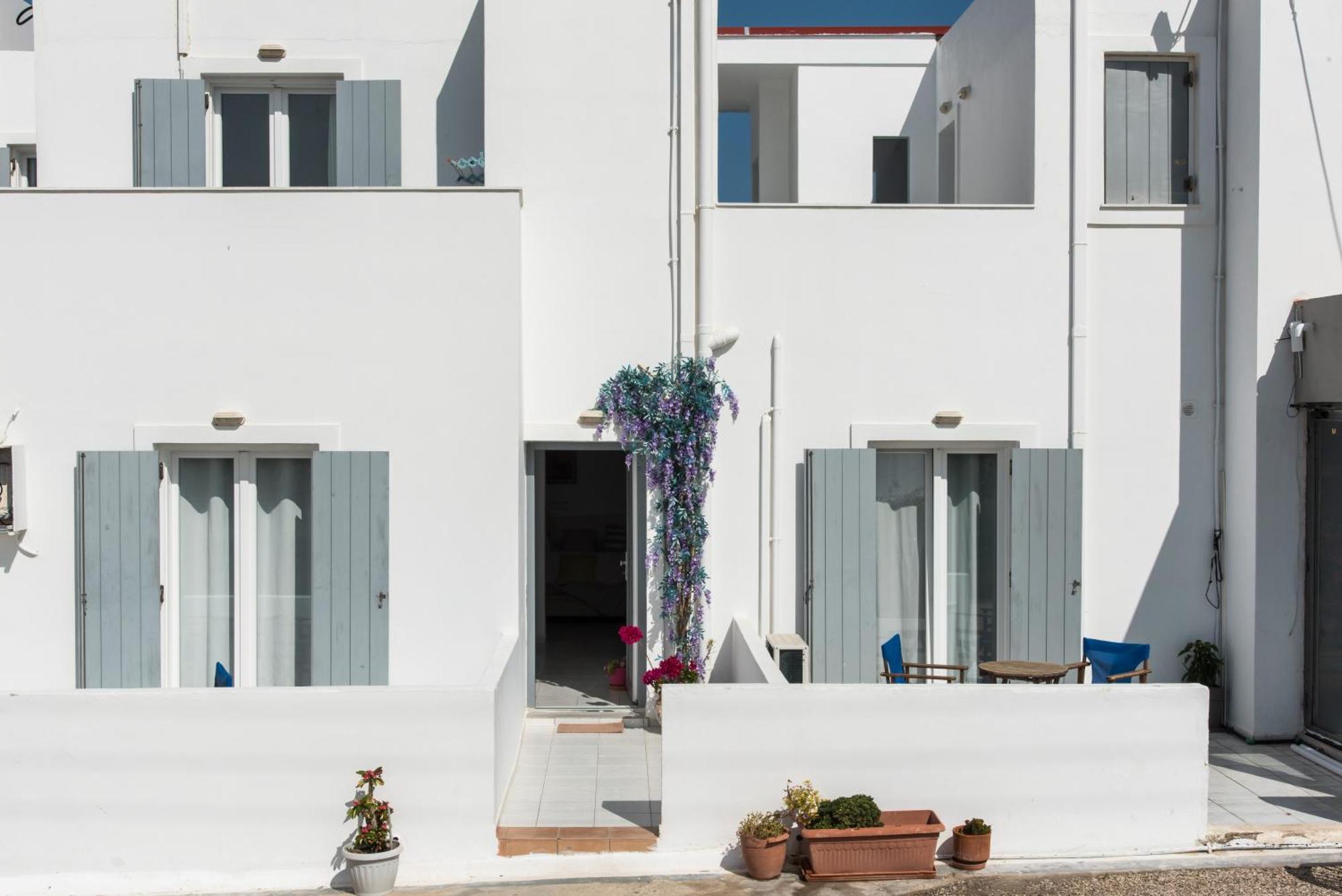 V-Rooms In Milos Cyclades Pollonia Exterior photo