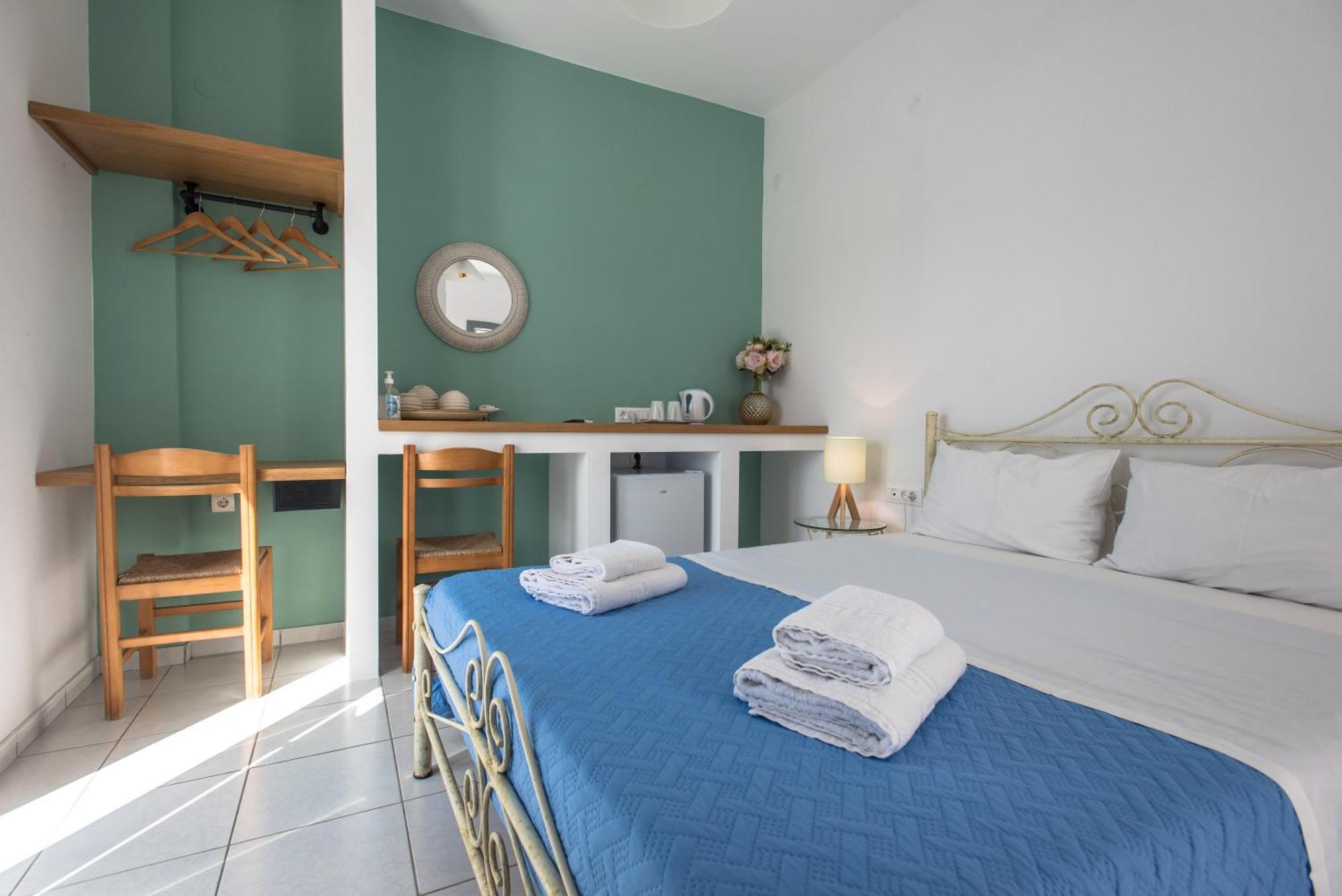 V-Rooms In Milos Cyclades Pollonia Exterior photo